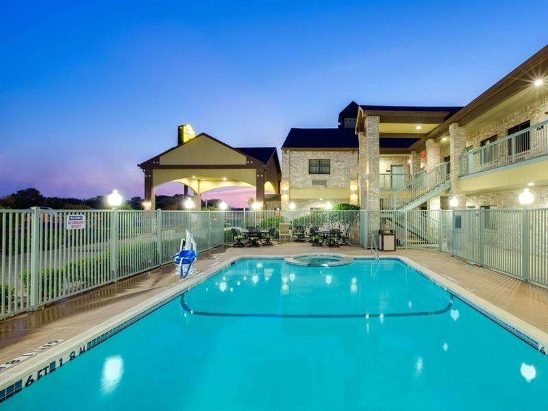Готель Super 8 By Wyndham Fairfield Tx Екстер'єр фото